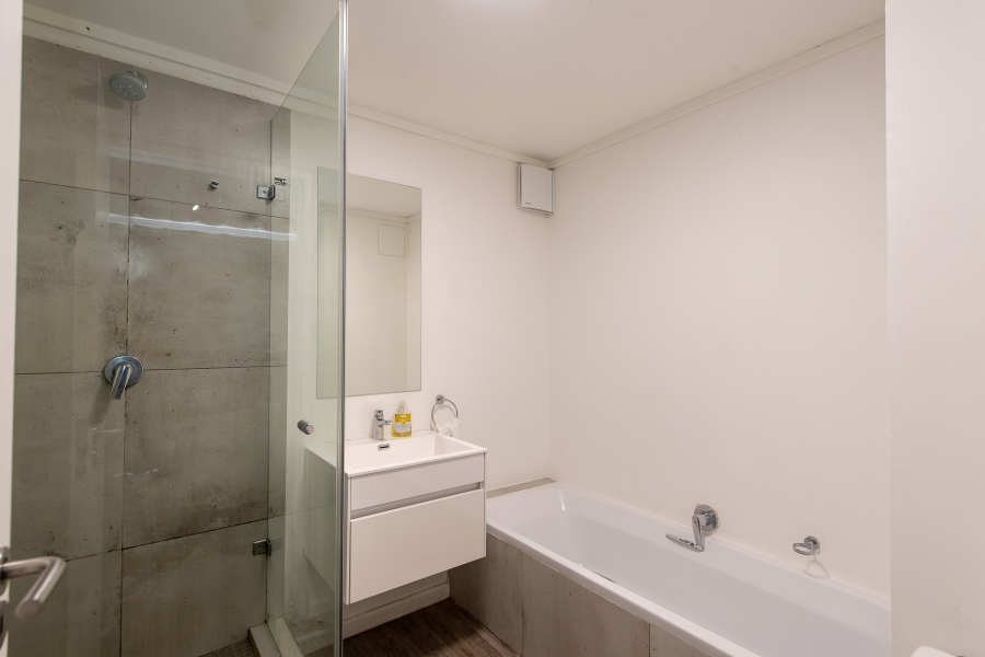 2 Bedroom Property for Sale in Zonnebloem Western Cape